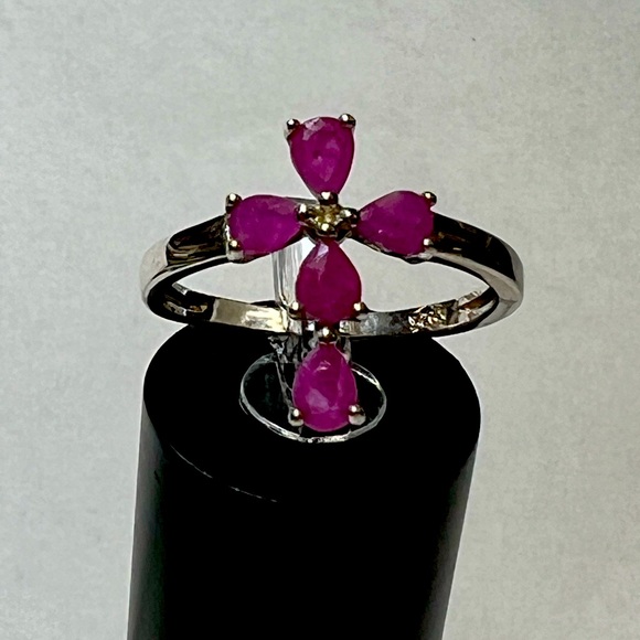 New Real Ruby 925 SS Ring - Picture 1 of 4